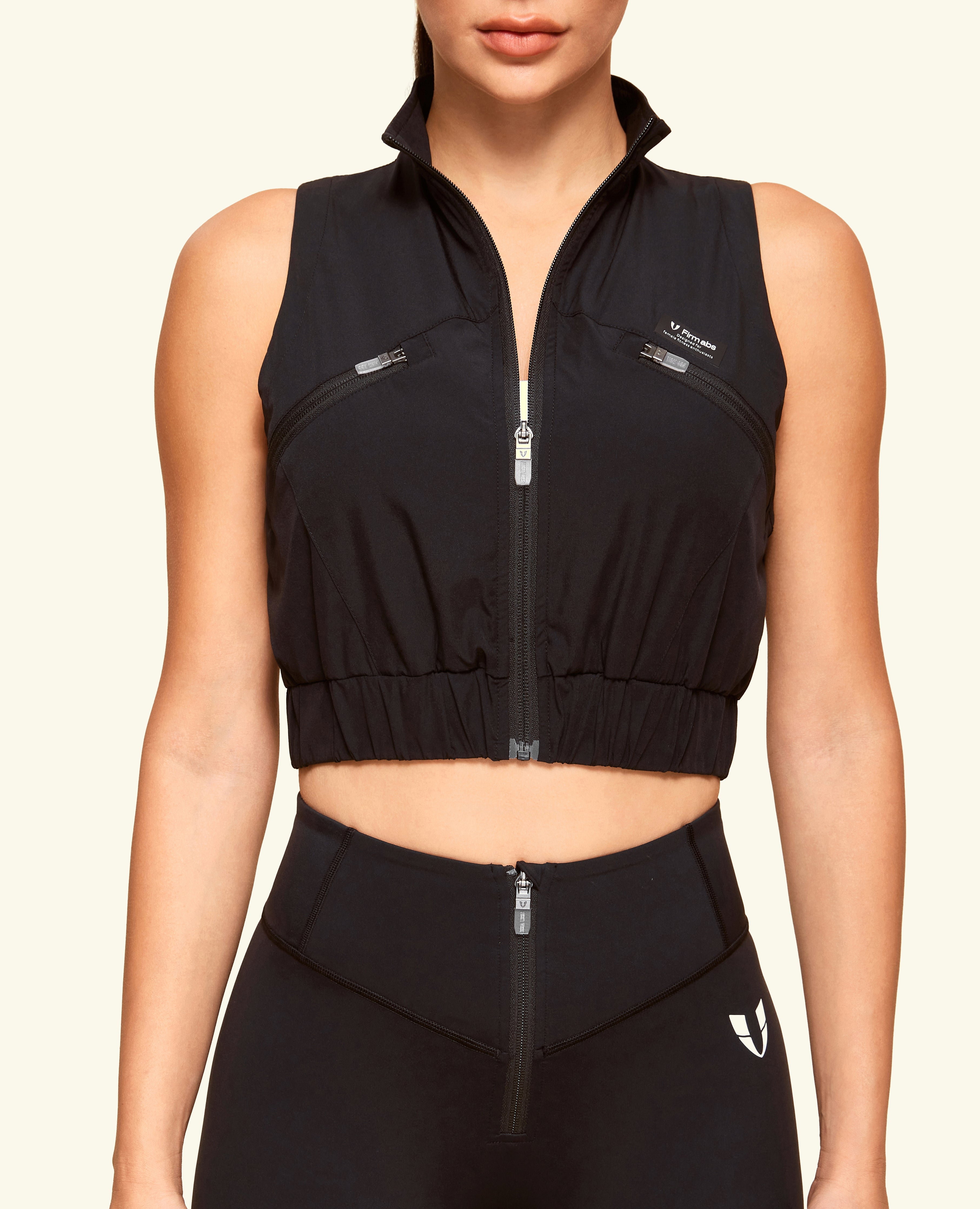 Active Core Cropped Vest - Schwarz