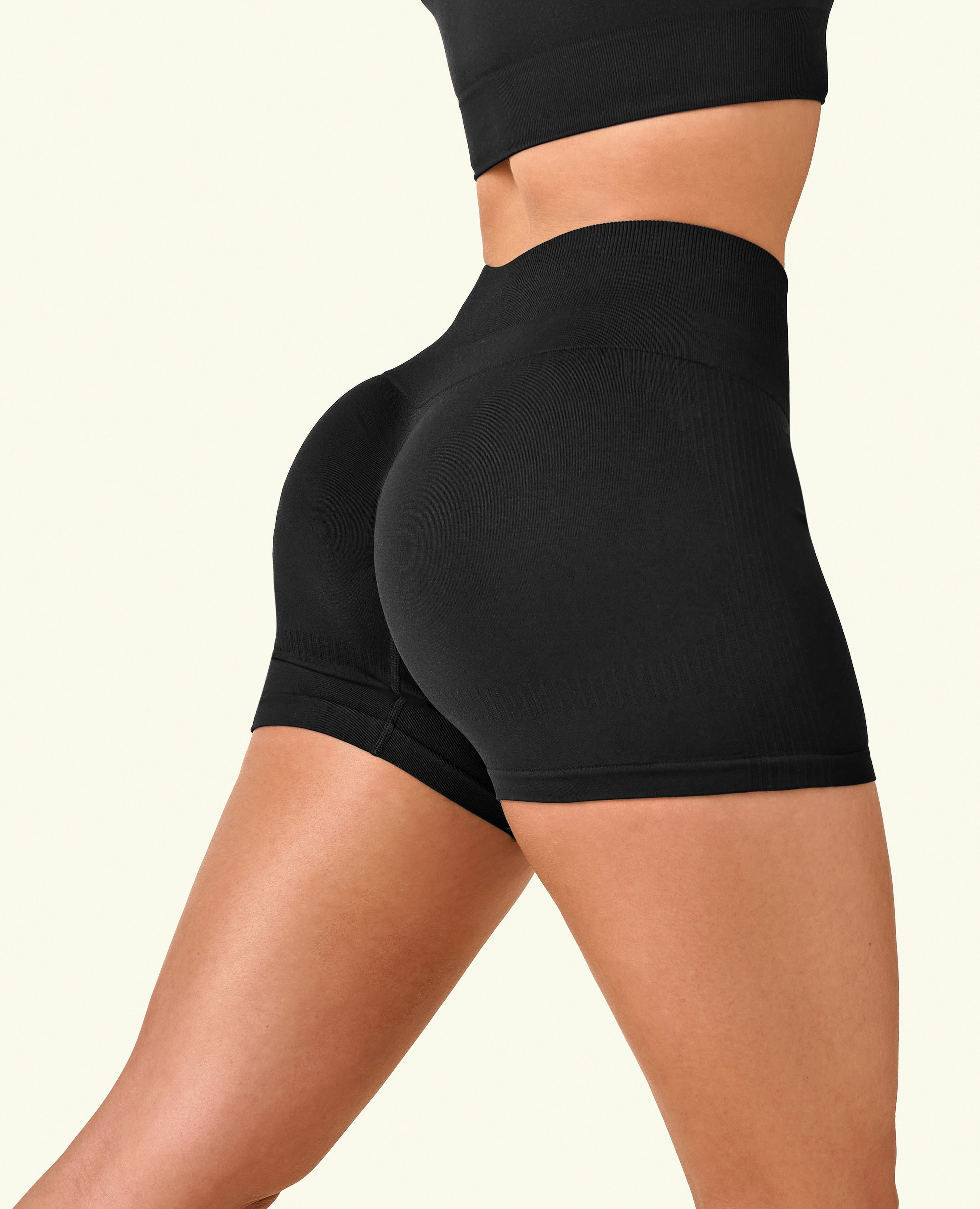 Shorts hauts à taille serrée - noir