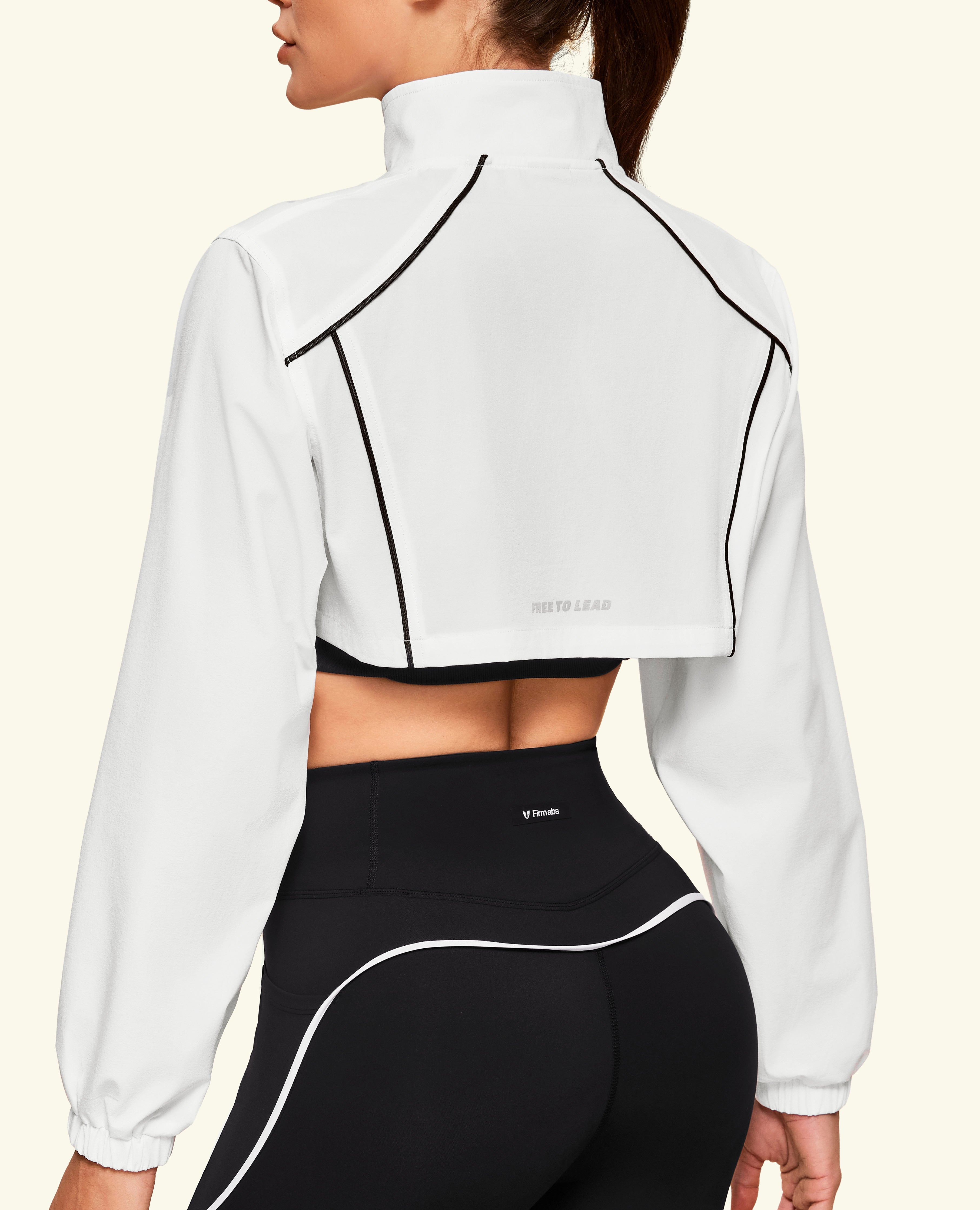 Move-on Stand Collar Cropped Jacket - Weiß