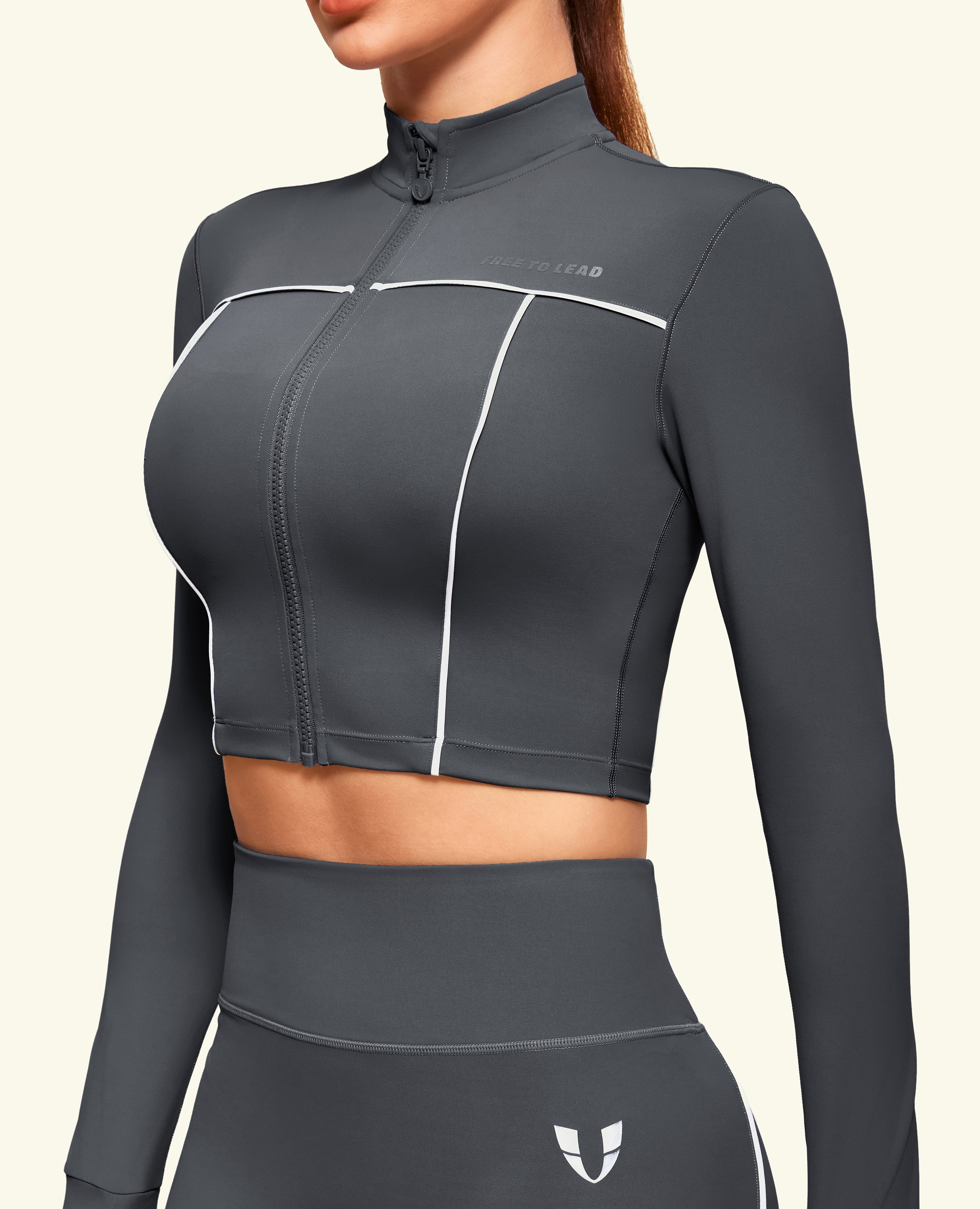 Cropped Slim Fit Workout Jacket - Grau