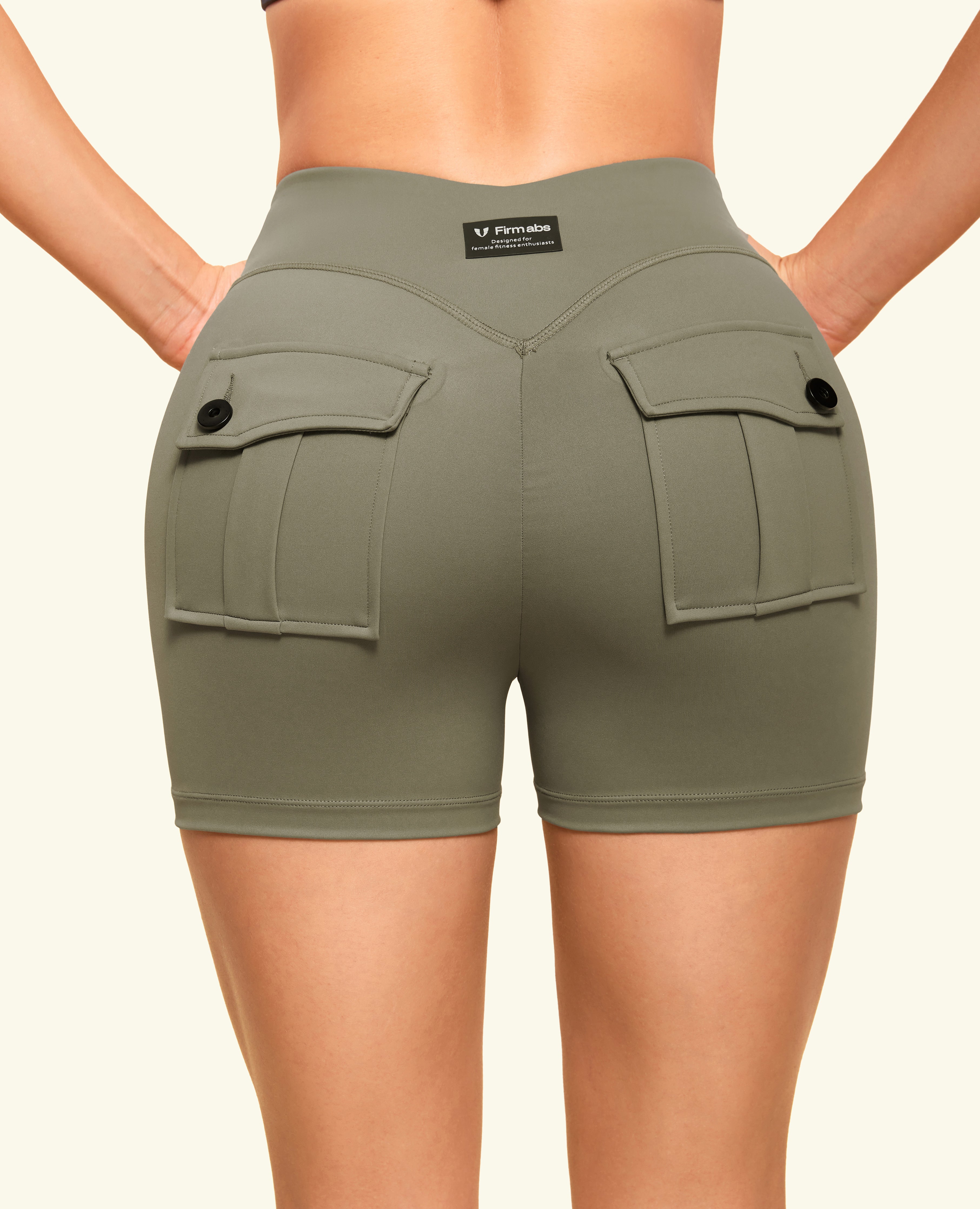 Zip Front Pocket Shorts - Armeegrün