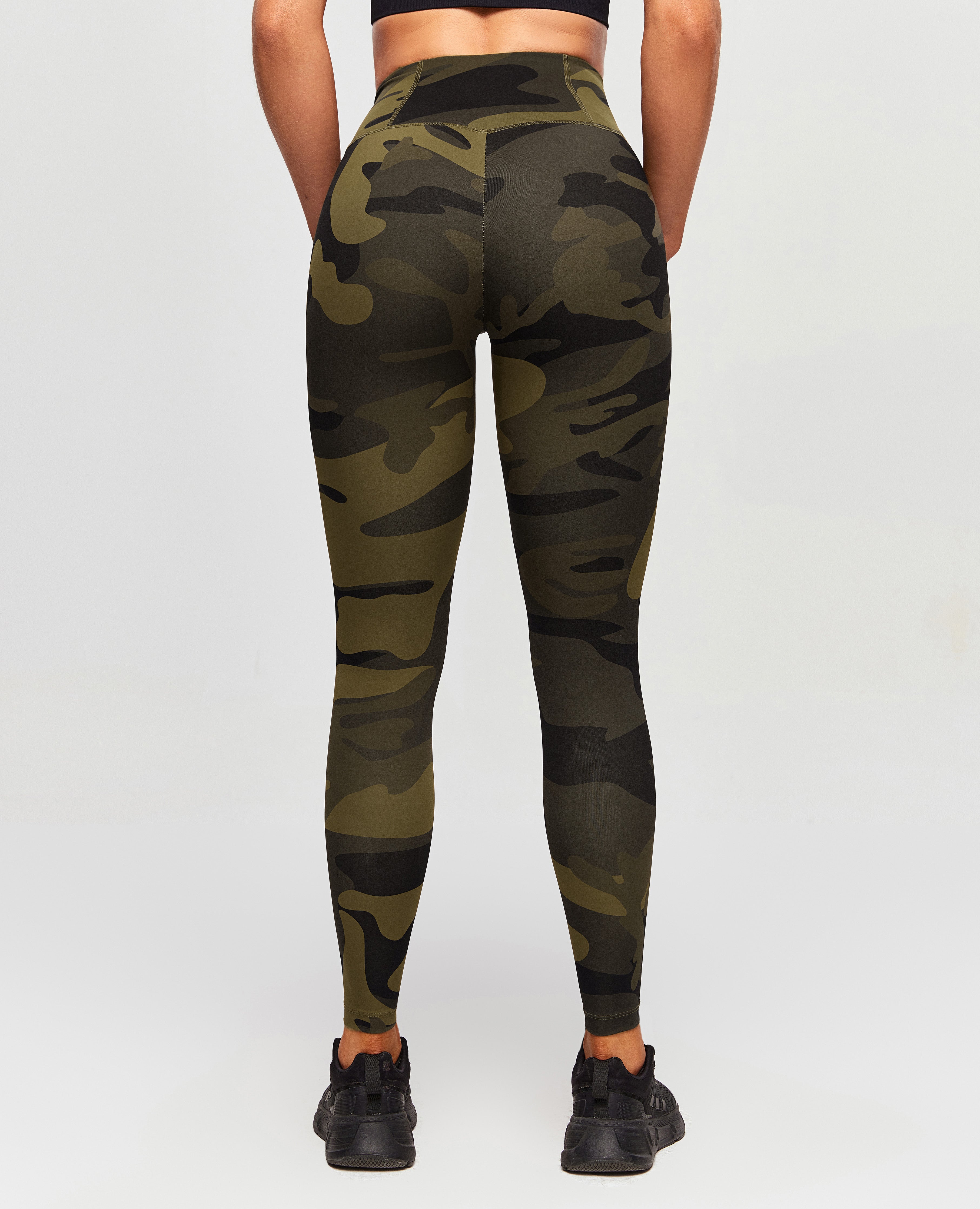 Scrunch Butt Leggings - Olivgrünes Camouflage