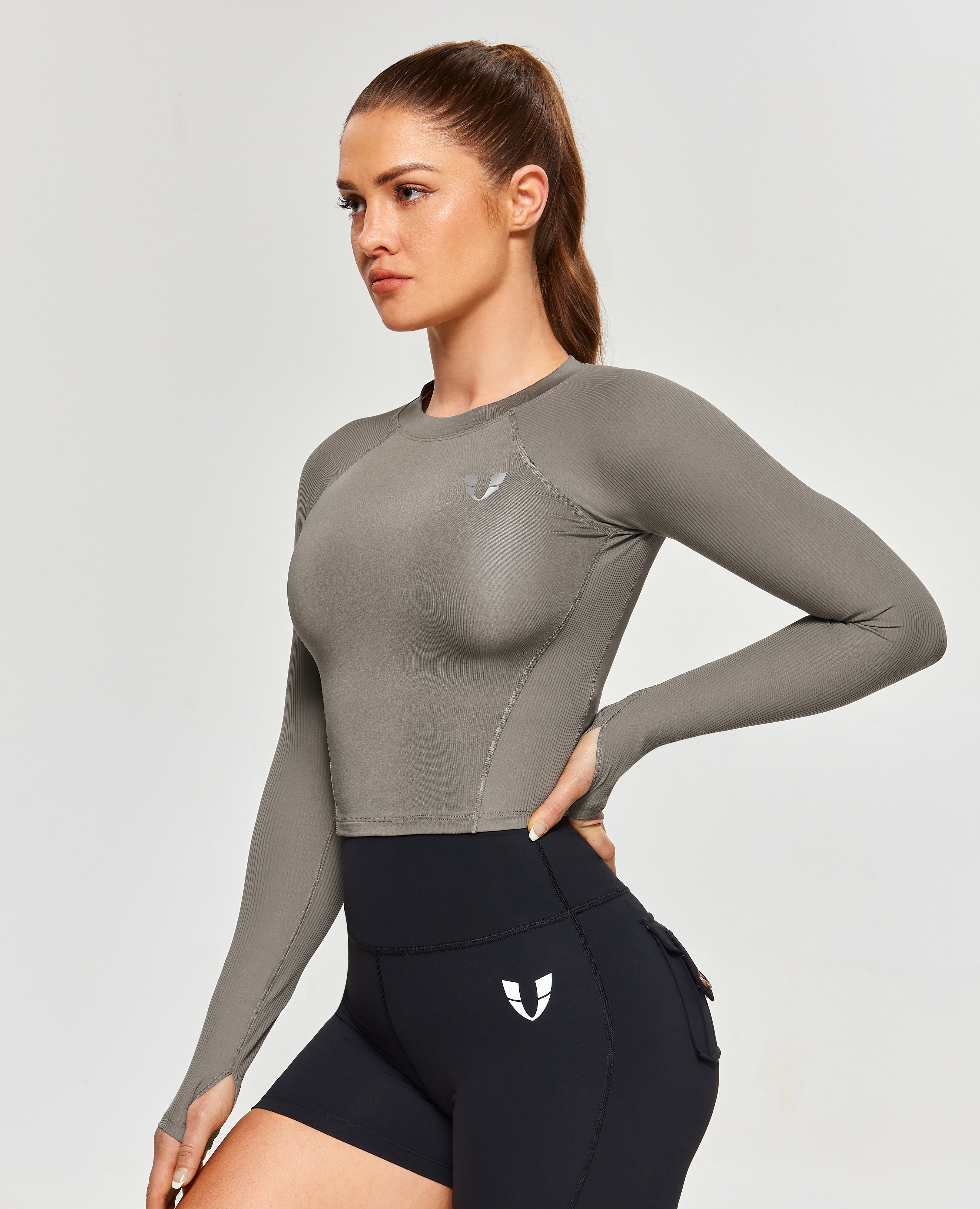 Athletic Long Sleeve T-Shirt - Grau