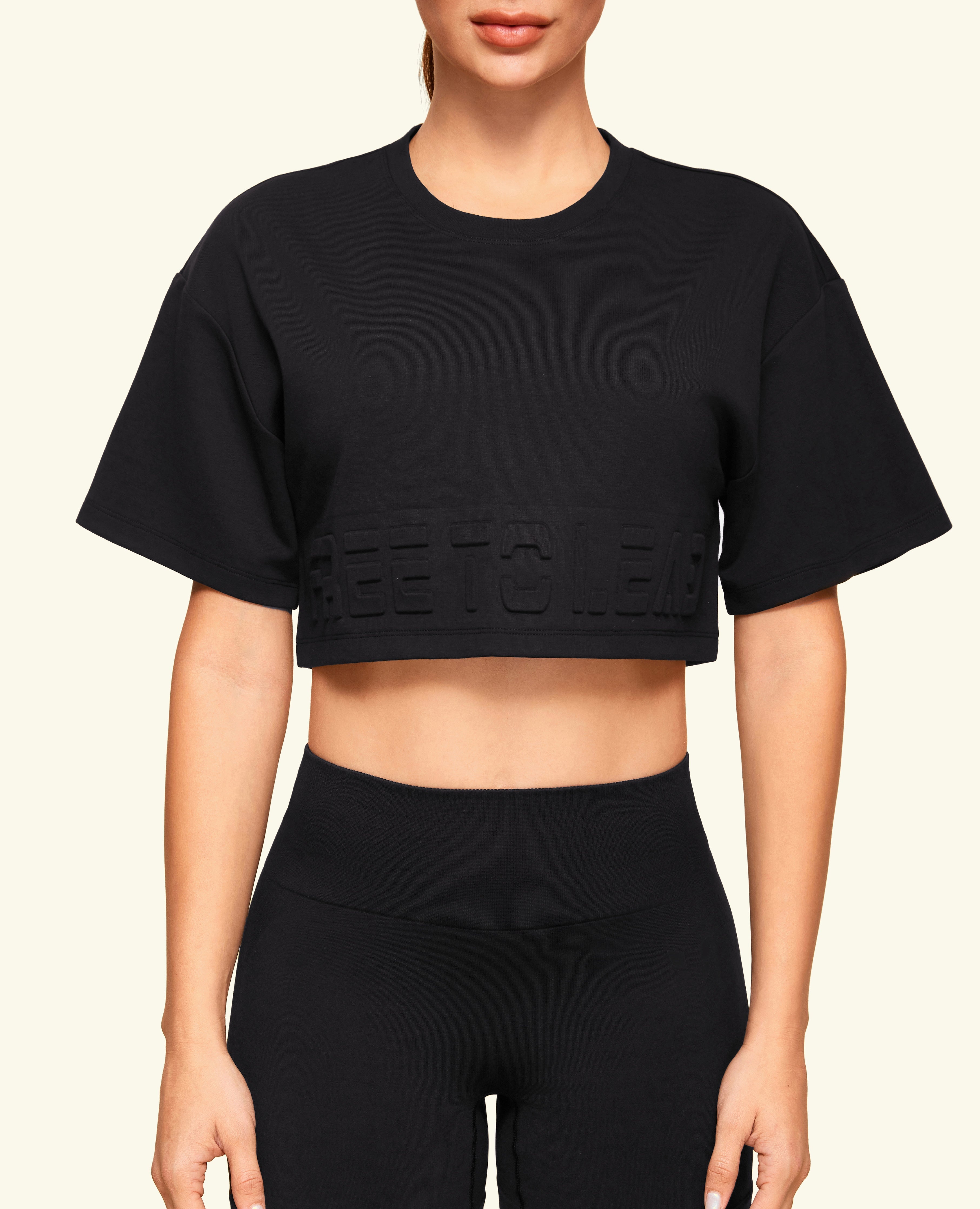 Super Cropped Comfy T-Shirt - Schwarz