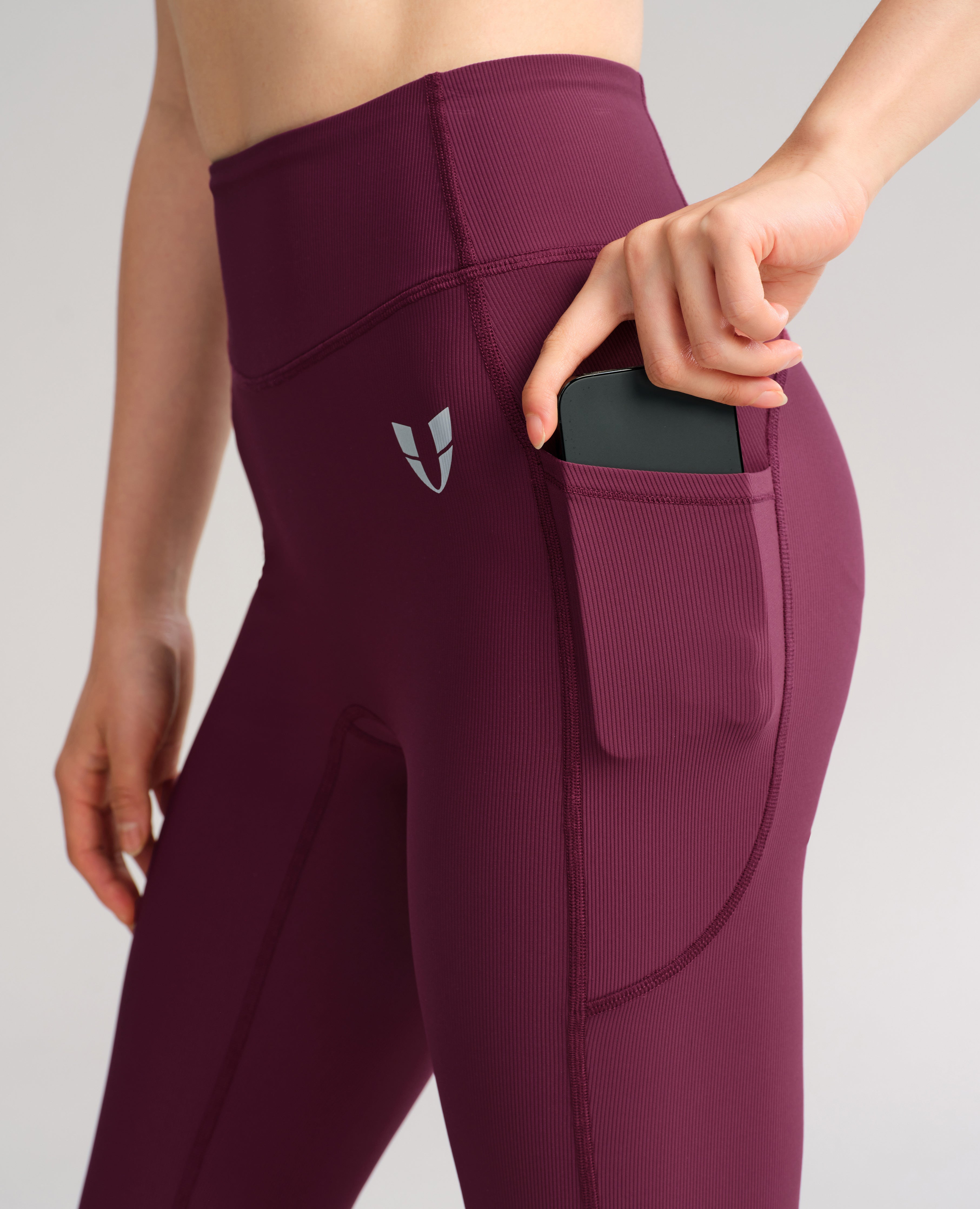 High-Waist-Fleece-Leggings mit Schlag – Jujube-Rot