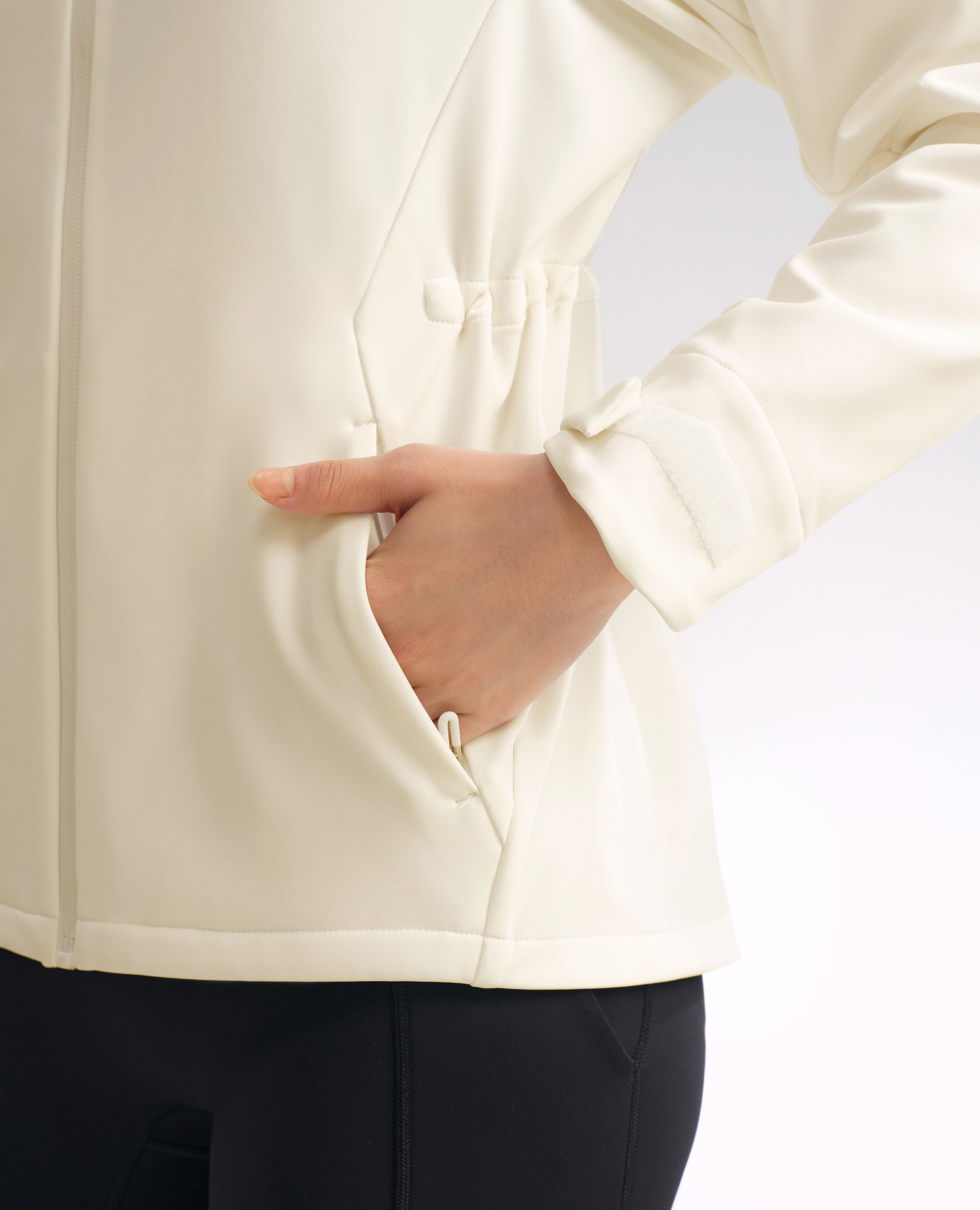 Fleecegefütterte Kapuzenjacke mit Reißverschluss - Weiß