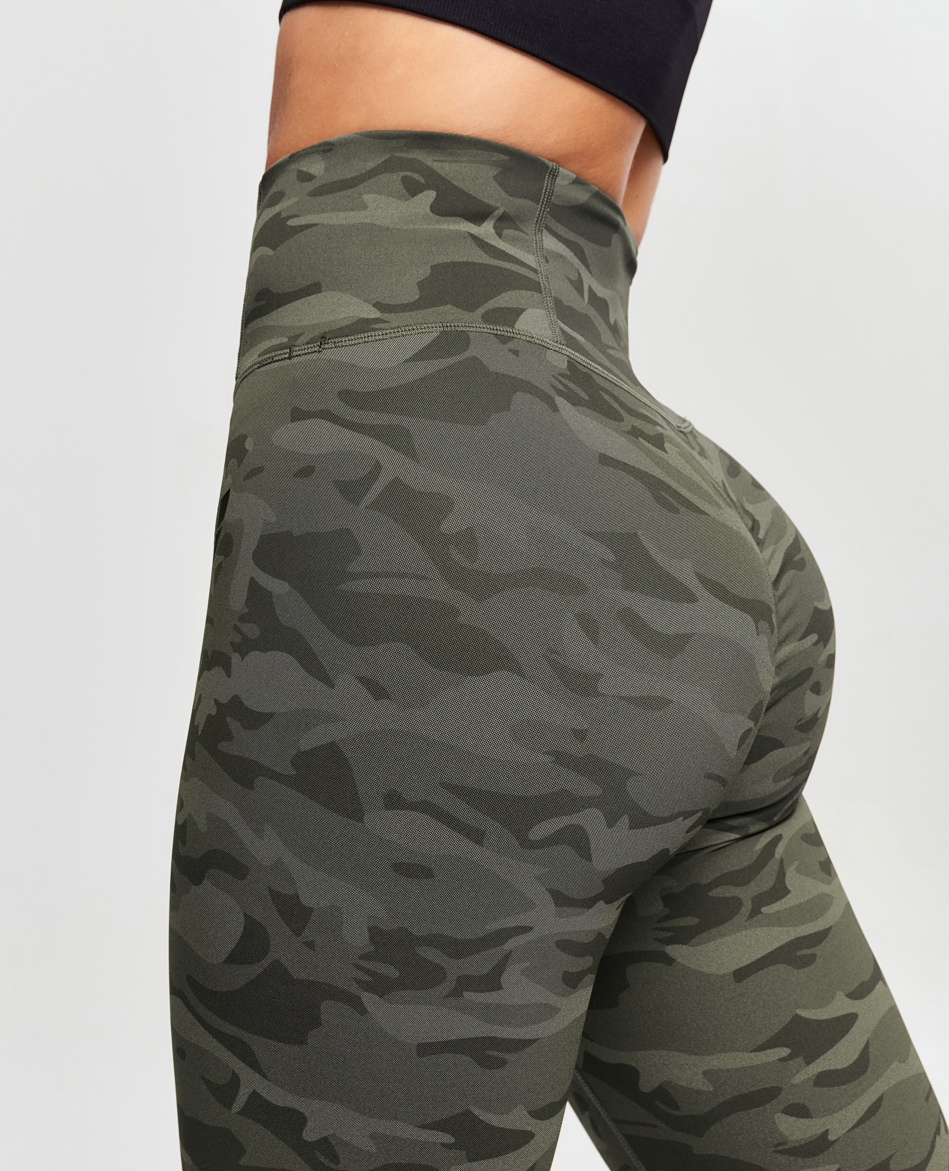 Scrunch Butt Leggings - Moosgrünes Camouflage