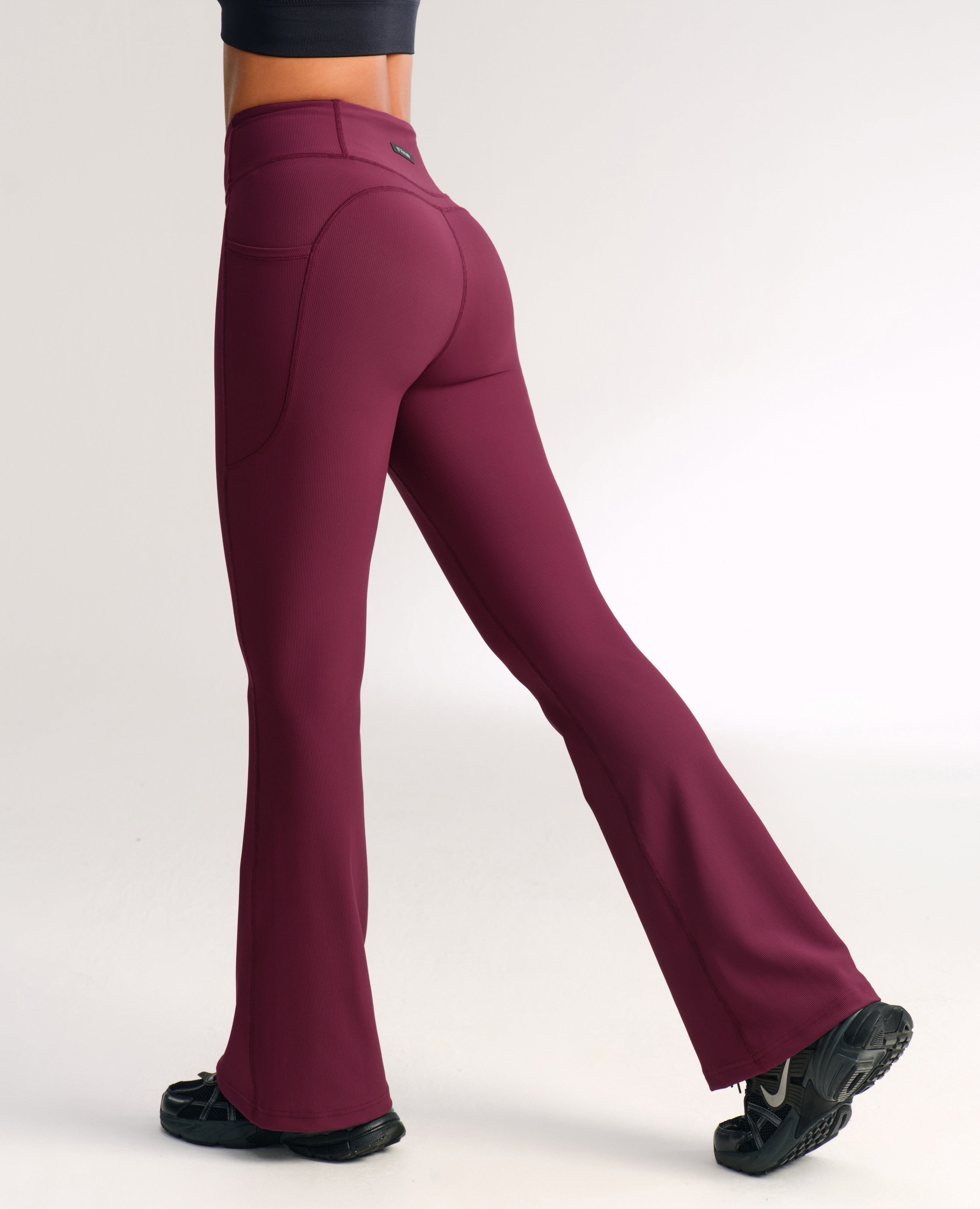 High-Waist-Fleece-Leggings mit Schlag – Jujube-Rot