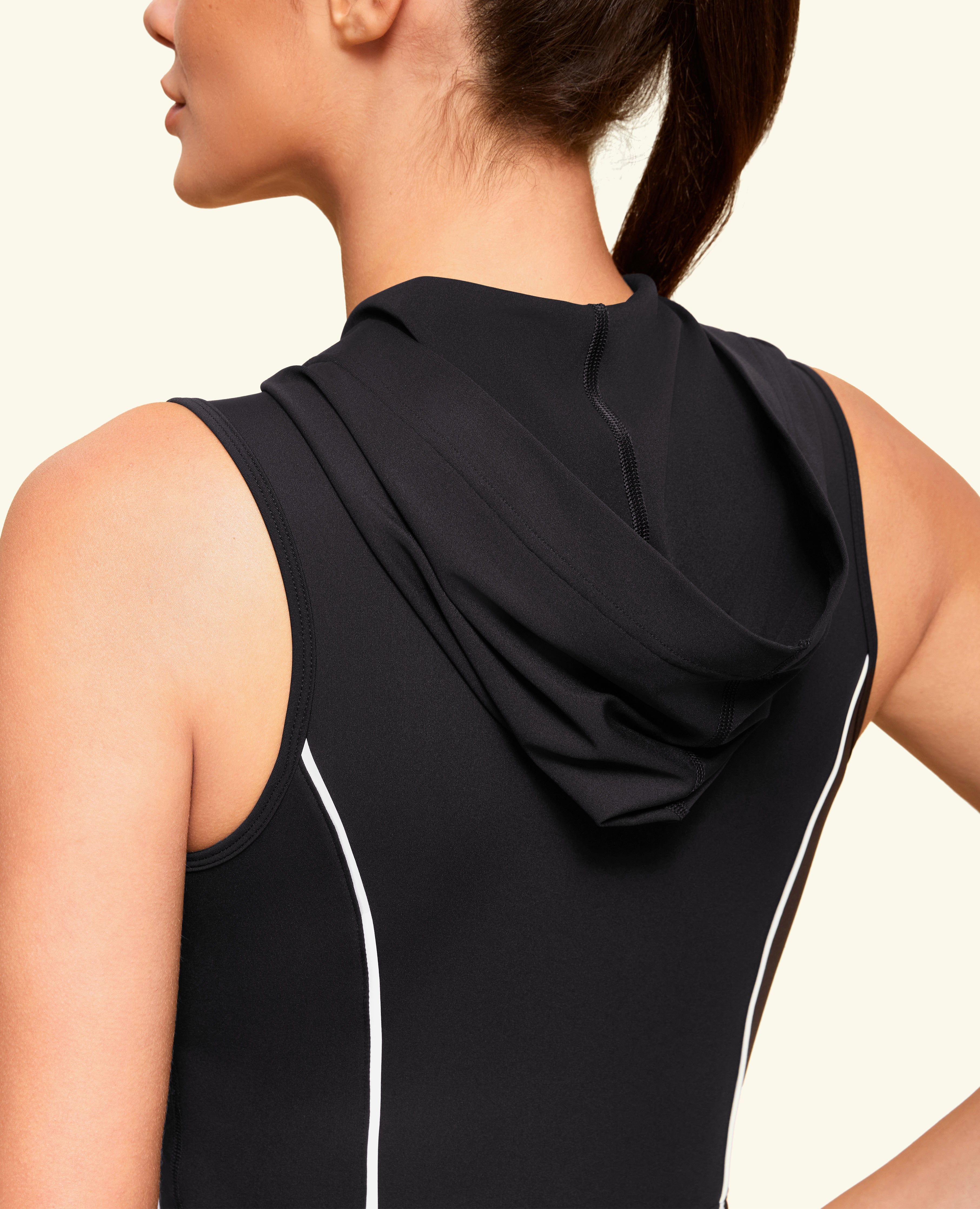 Giubbotto con cappuccio con zip completo - nero