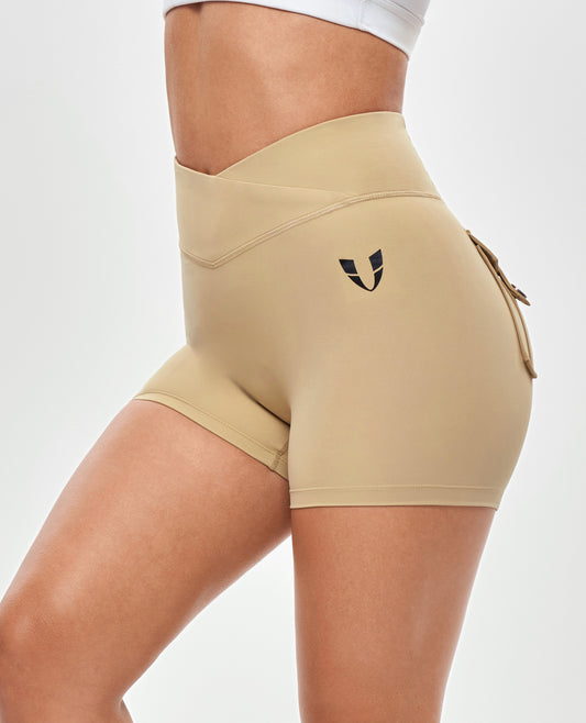 Cargo-Shorts mit V-Taille Plus – Khakigelb