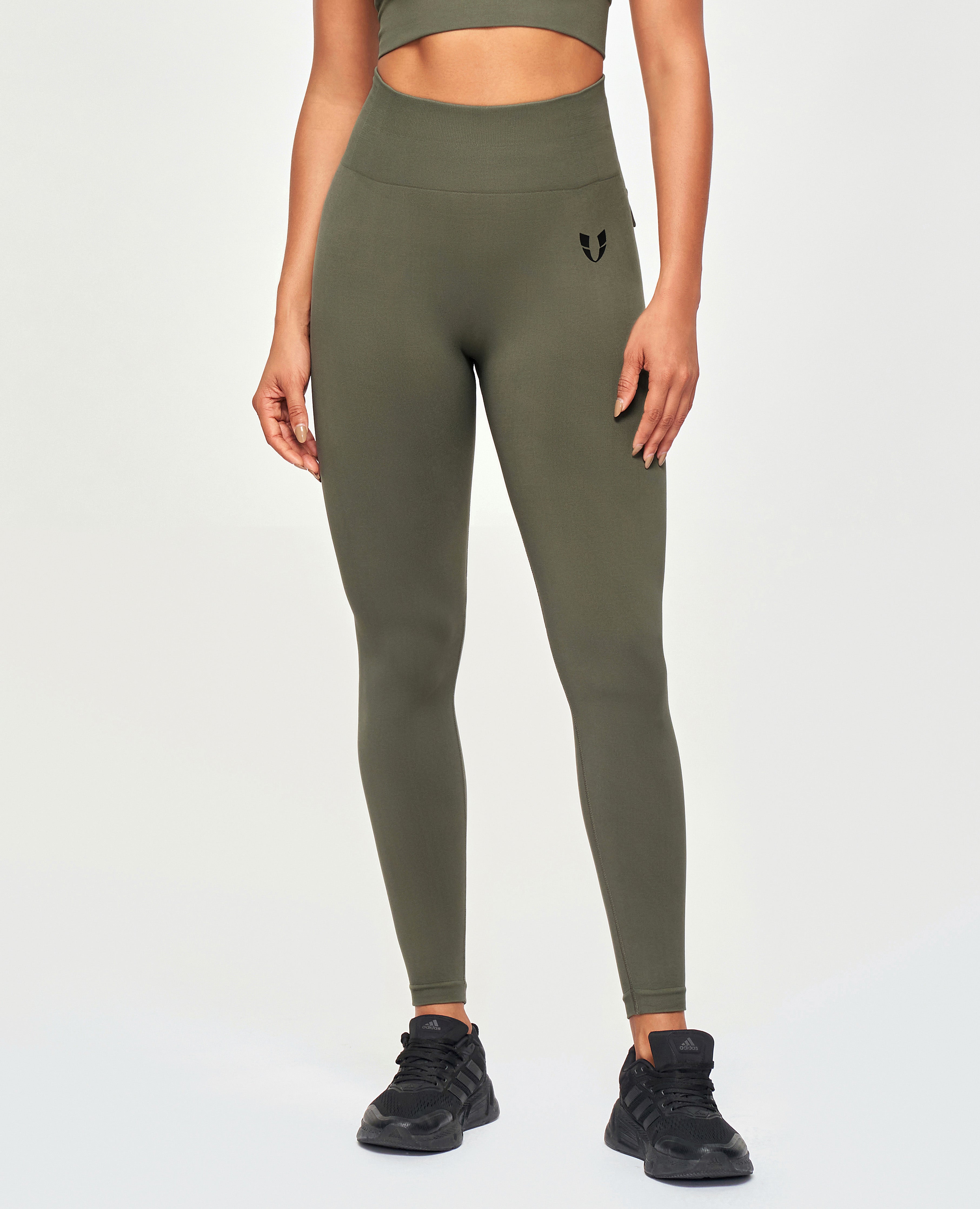 Nahtlose Cargo-Leggings – Olivgrün