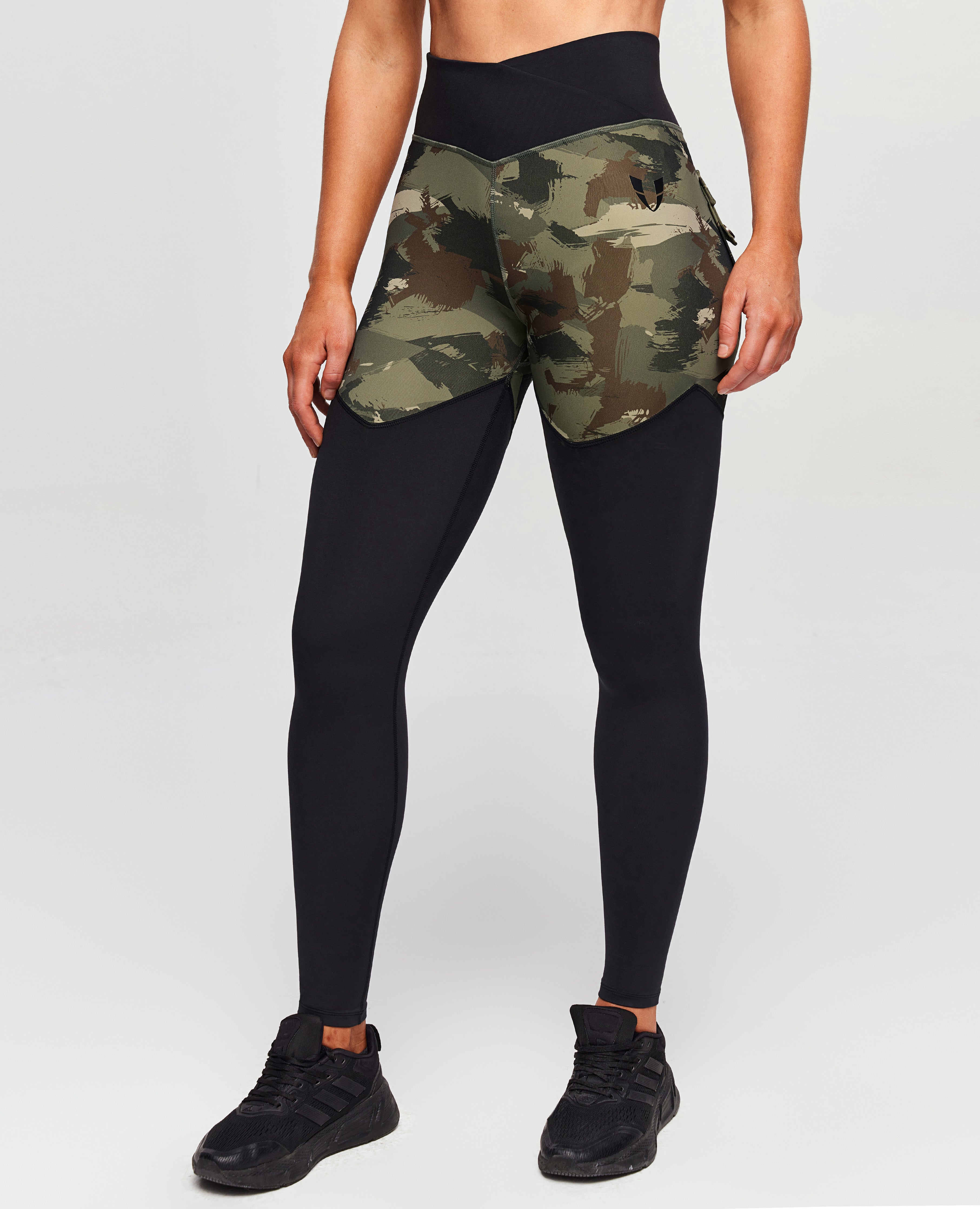 V-Waist Gym Leggings - Abstract Camouflage and Black