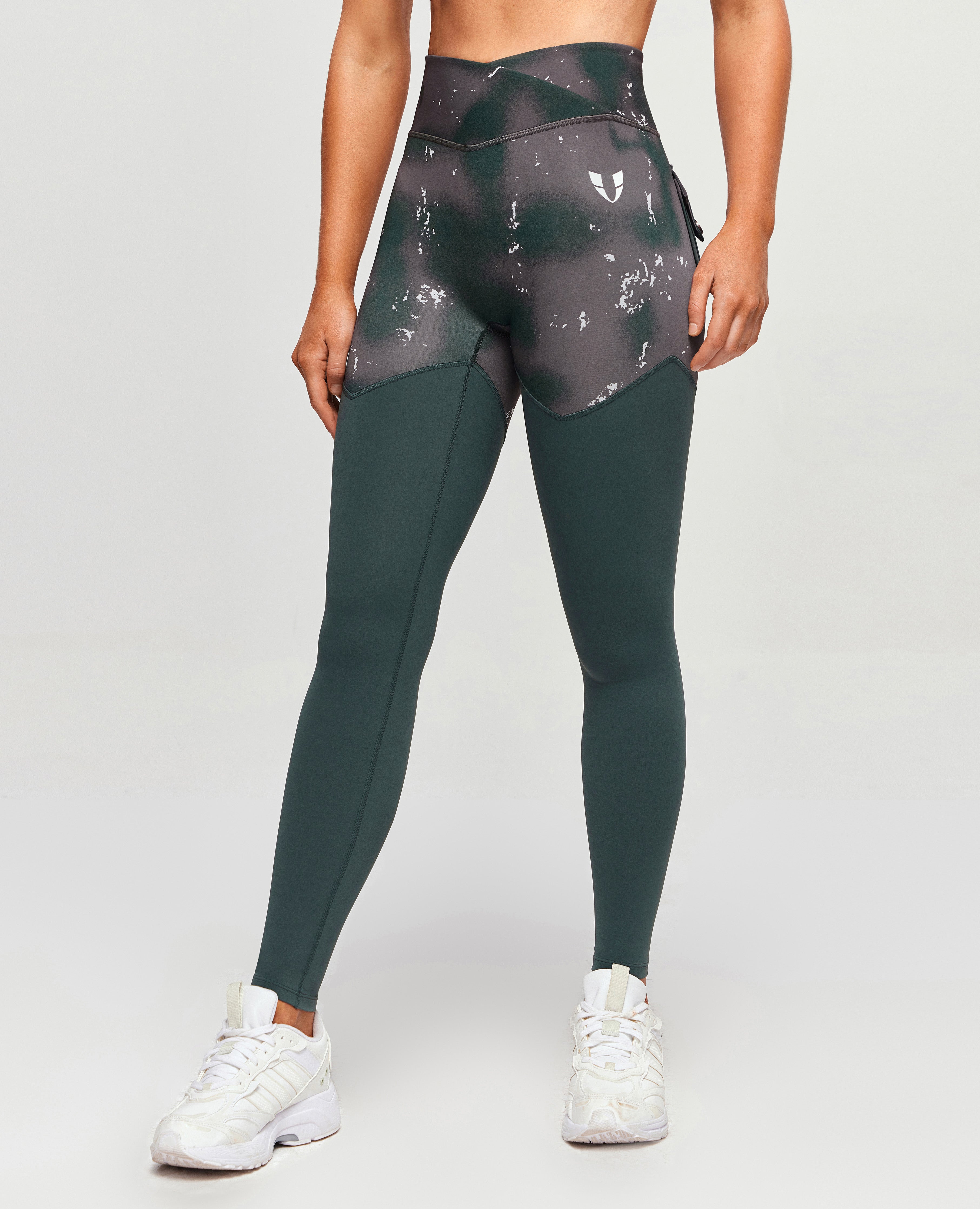 Cargo Power Leggings - Batik und Dunkelgrün