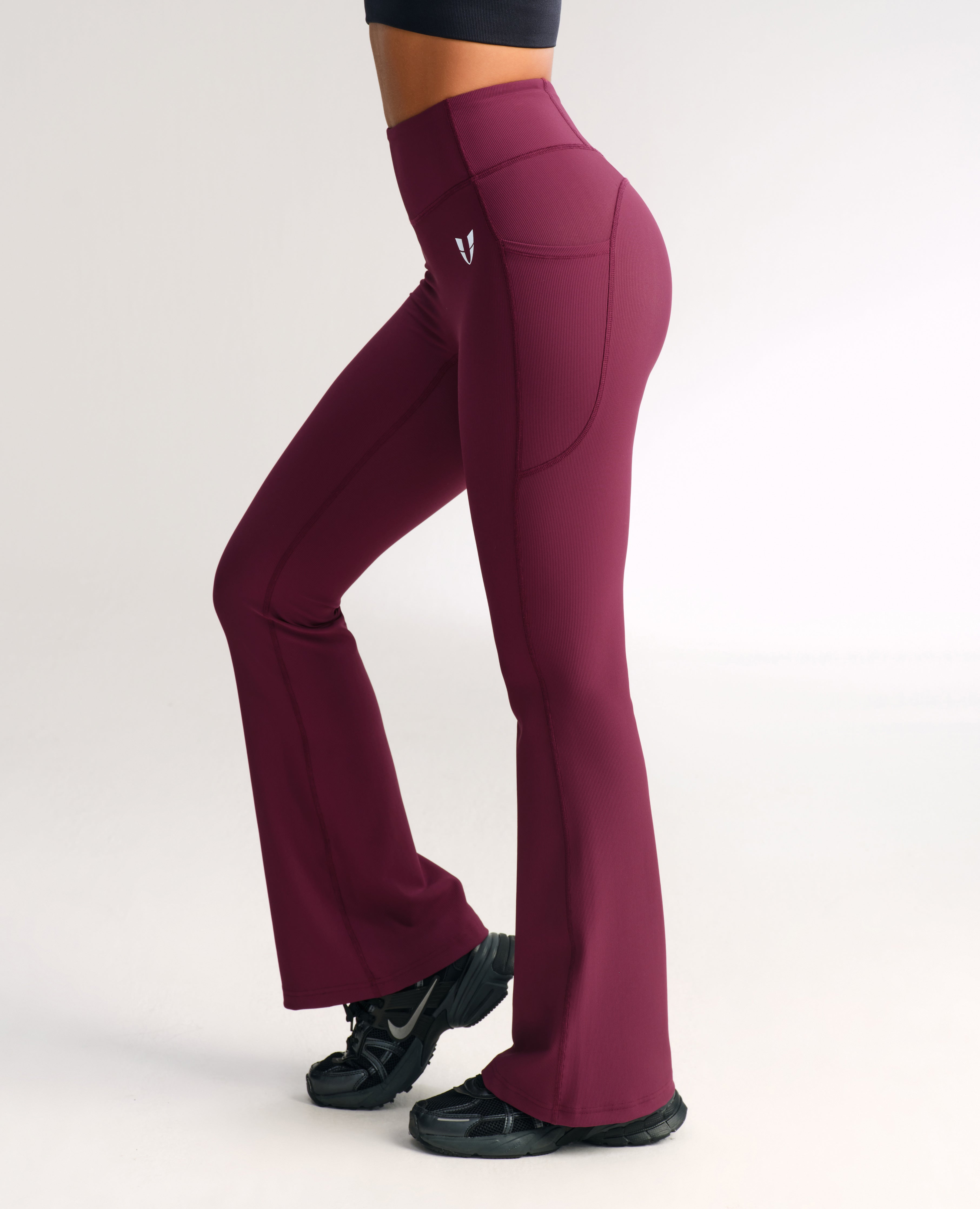 High-Waist-Fleece-Leggings mit Schlag – Jujube-Rot