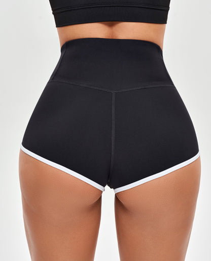 Shorts mit hoher Taille – Schwarz