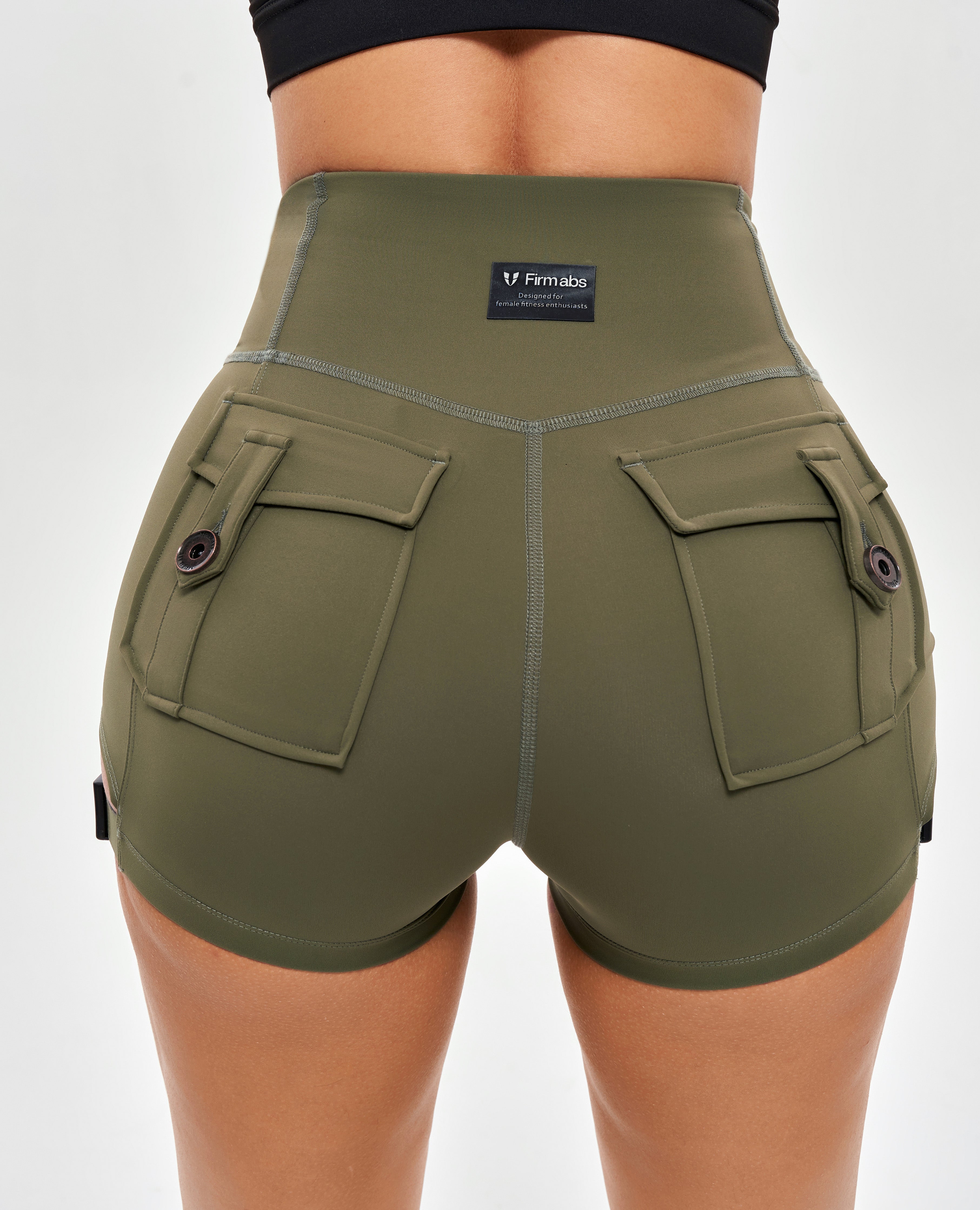 Cargo-Shorts mit Cut-outs – Moosgrün