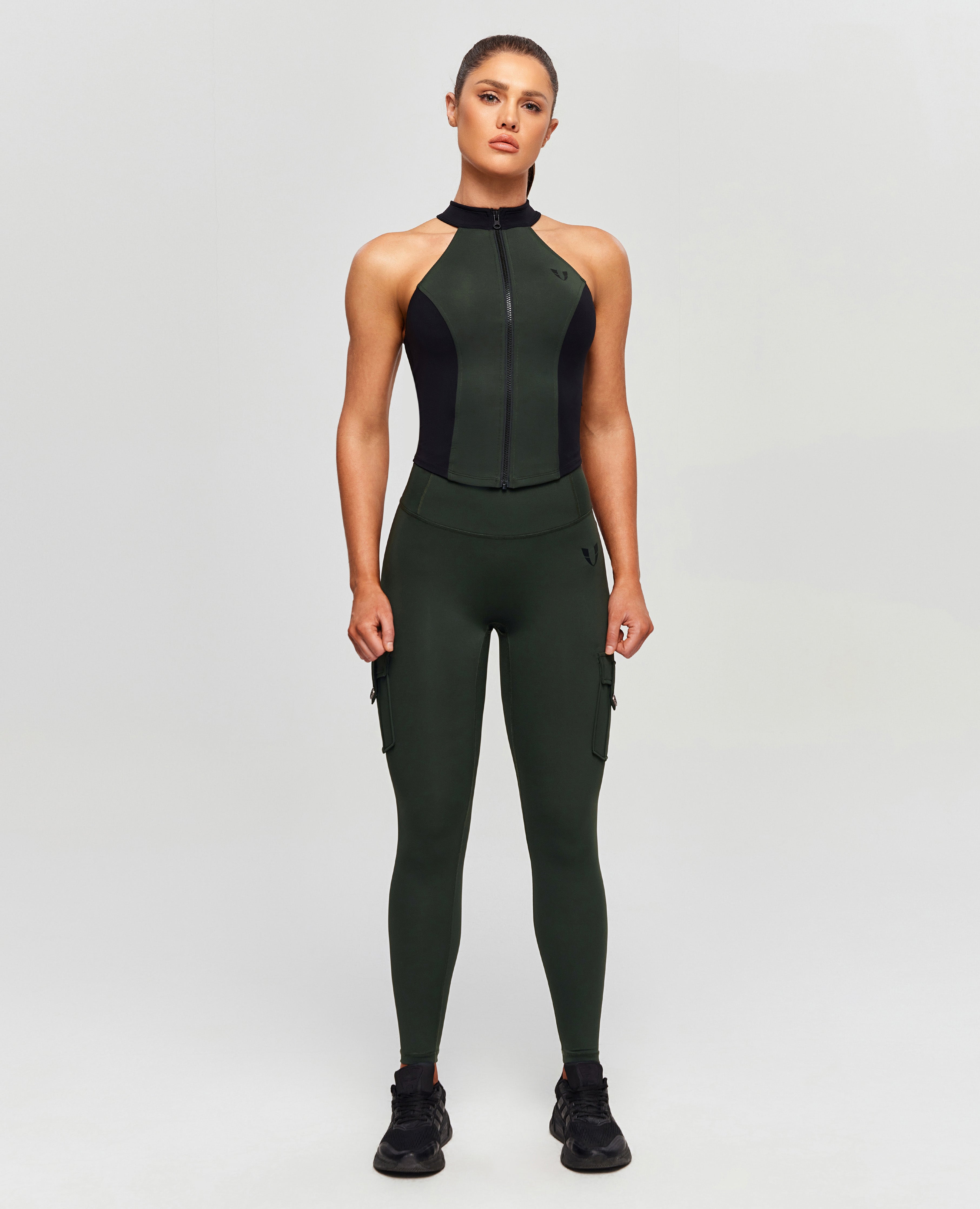 Gym Tank in Contrast Color – Dark Green and Black