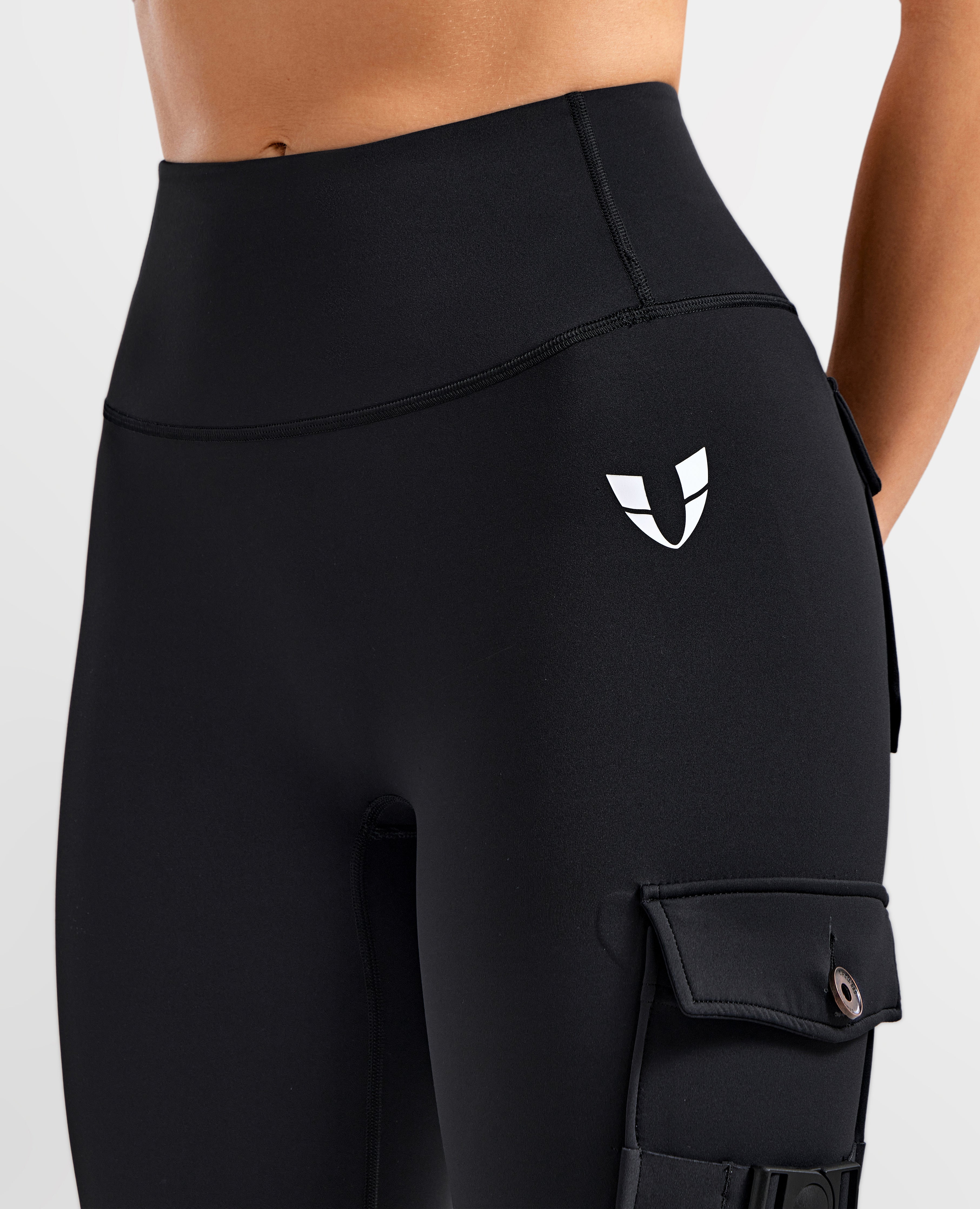 Active cargo shorts - black