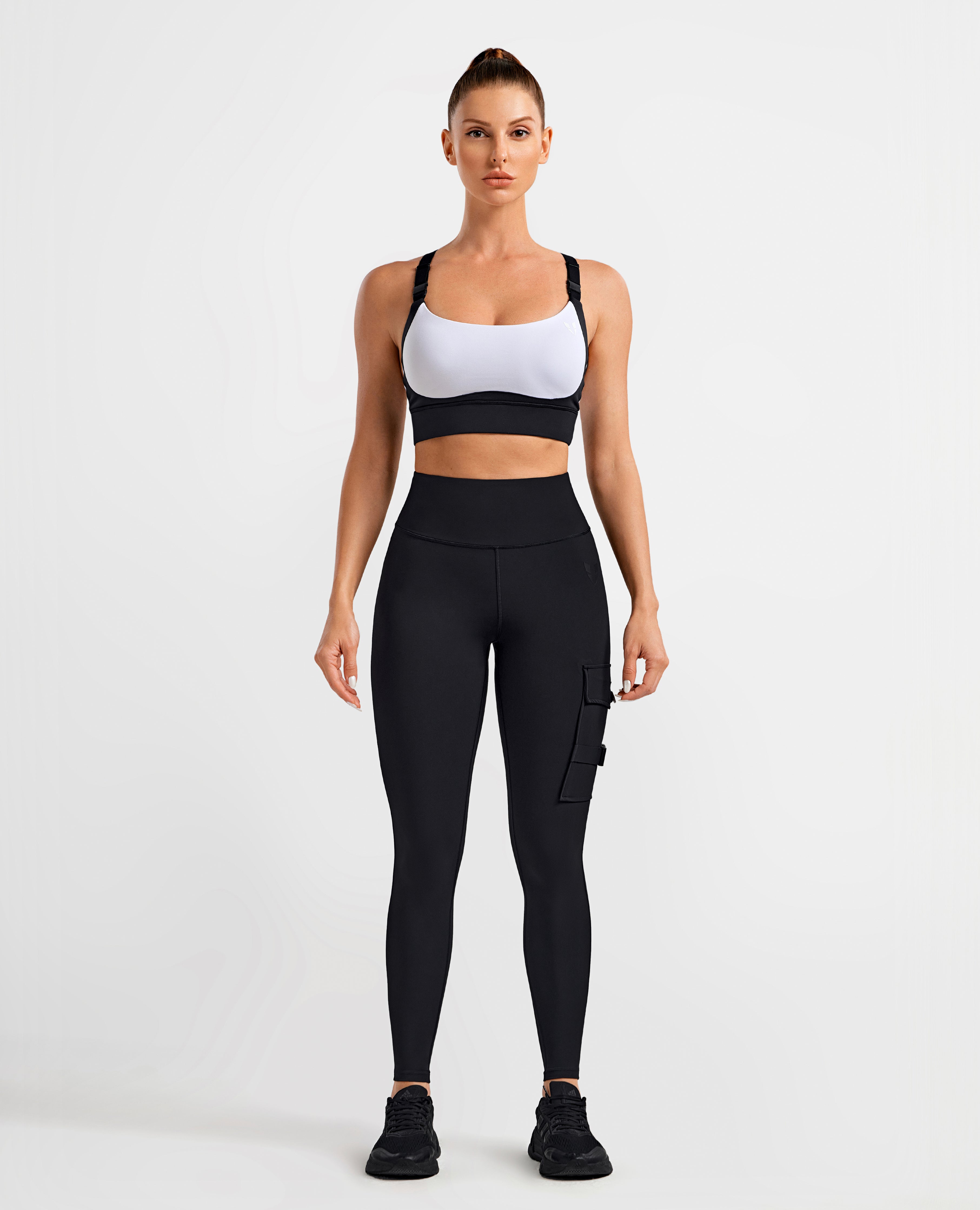 Vivid Fit Sports Bra - Black and White