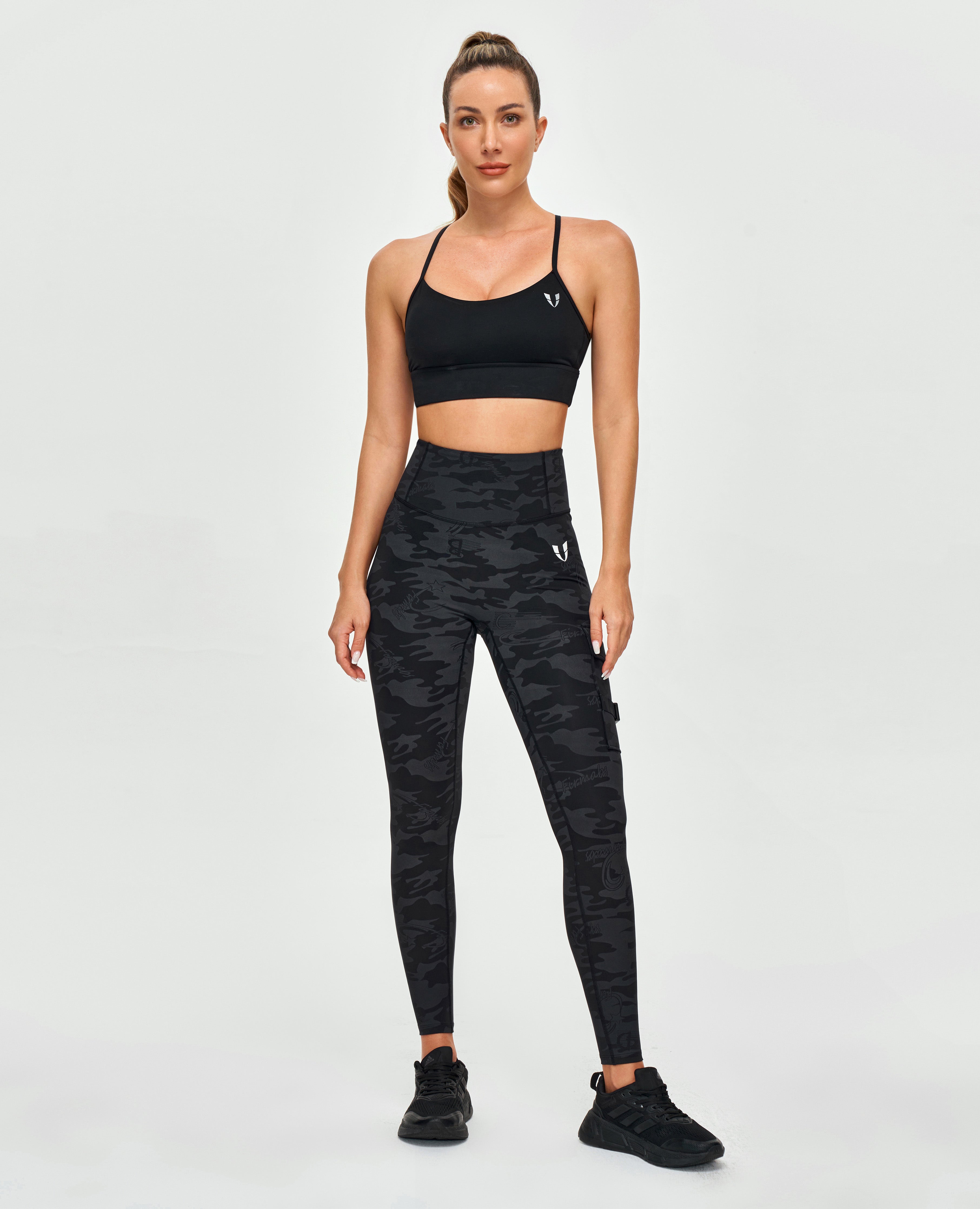 Cargo-Fitness-Leggings – Schwarz-Graues Camouflage