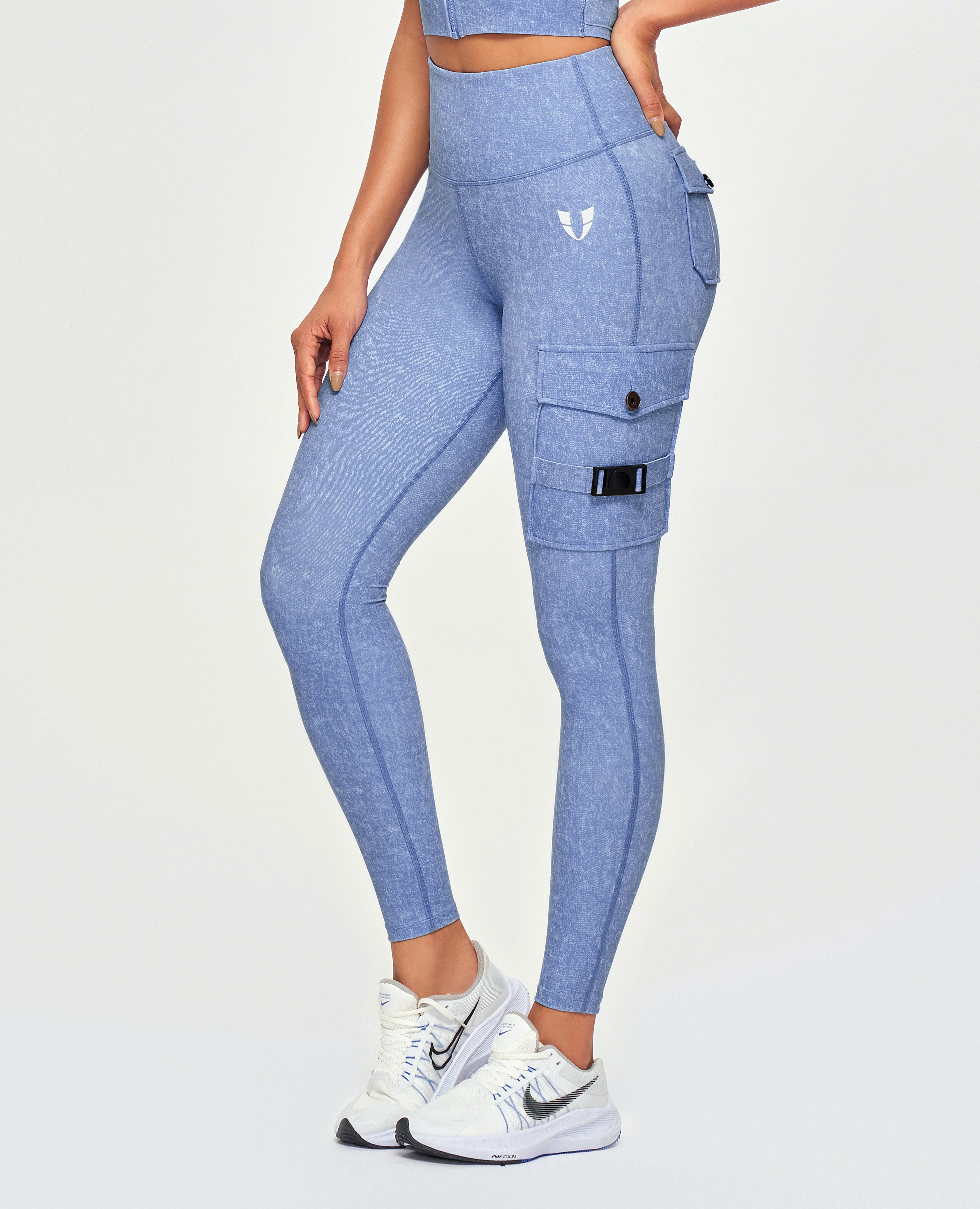 Cargo Fitness Leggings – Helles Denimblau