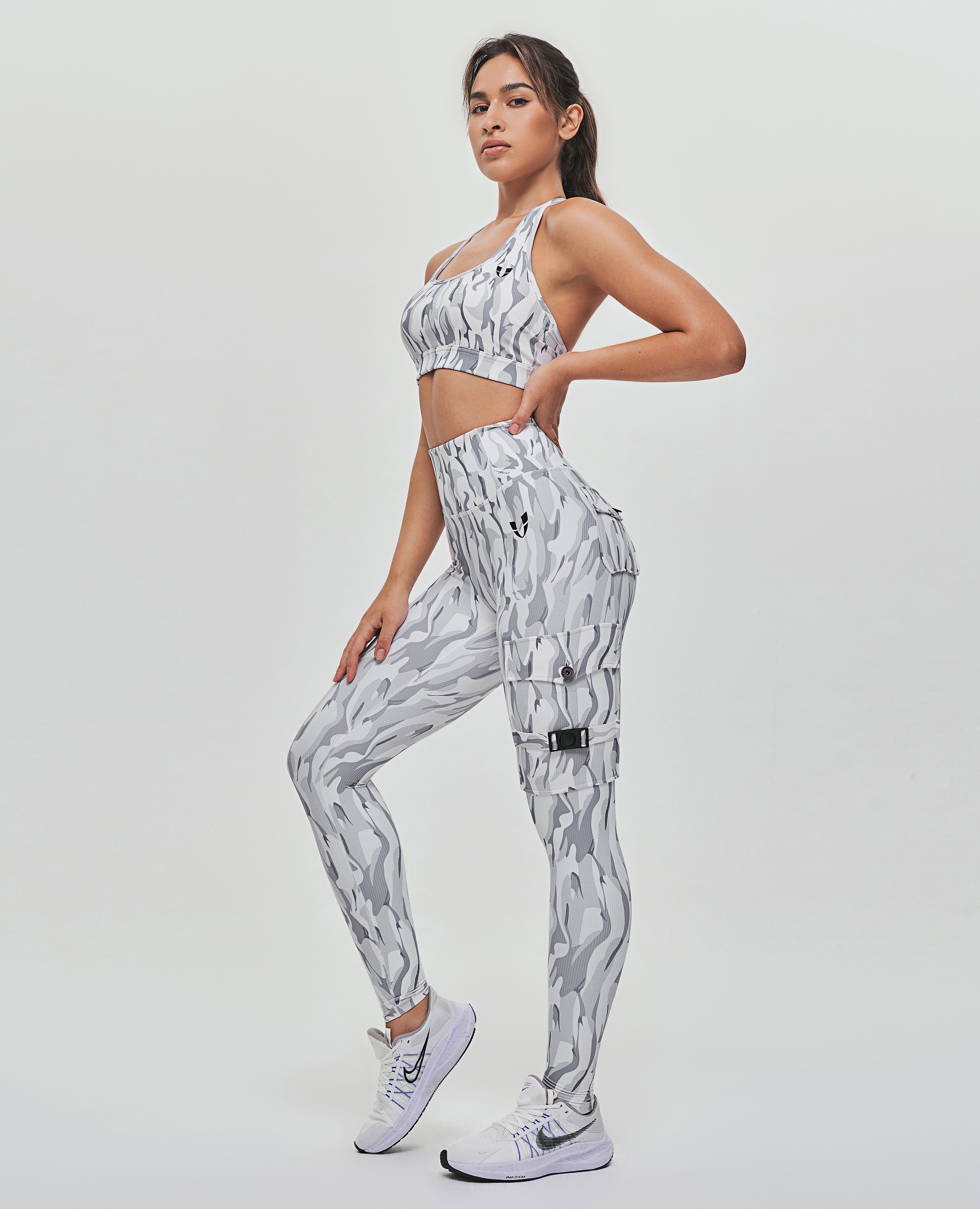 Cargo Fitness Leggings – Weißes Camouflage