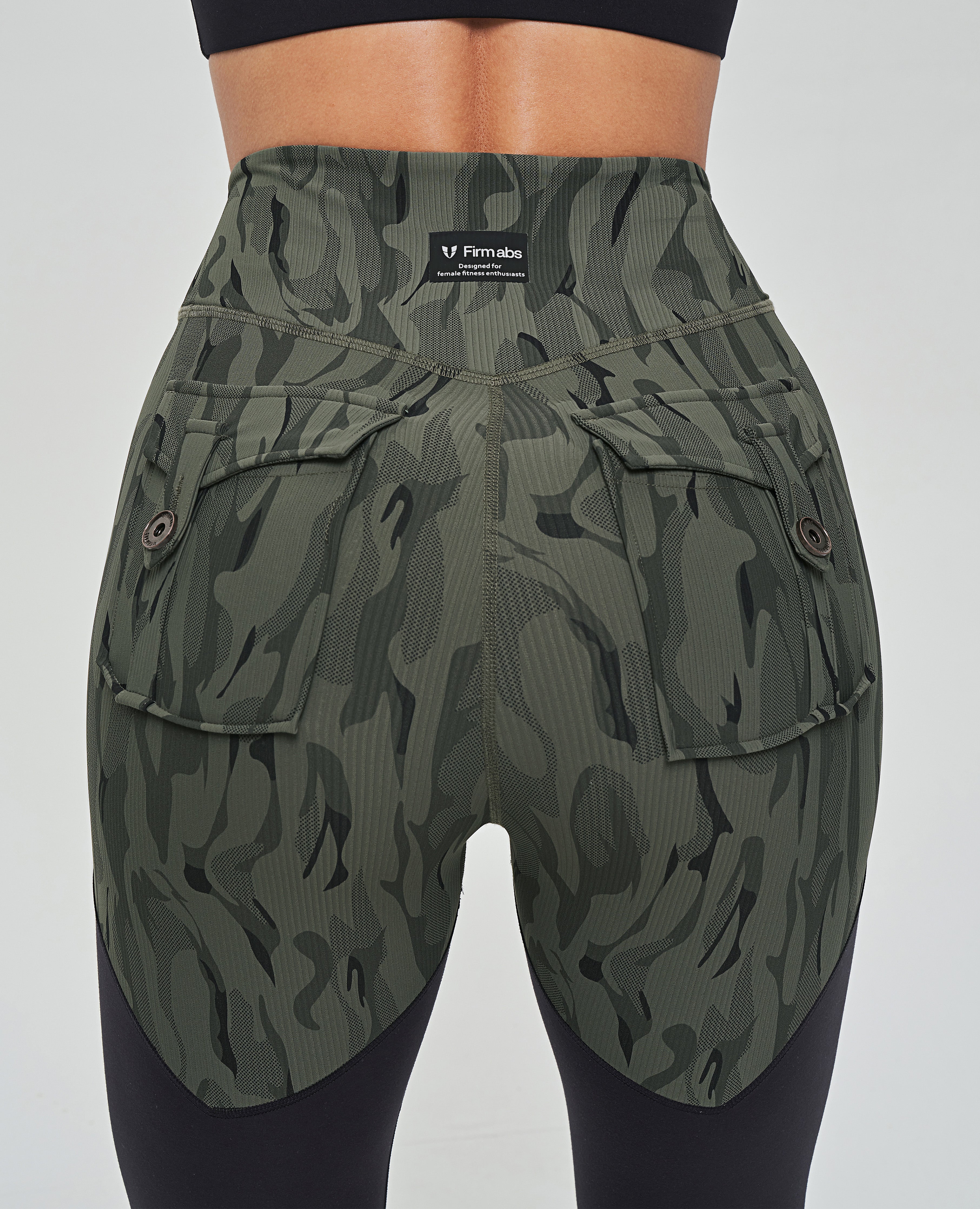 Power-Cargo-Leggings – Camouflage und Schwarz