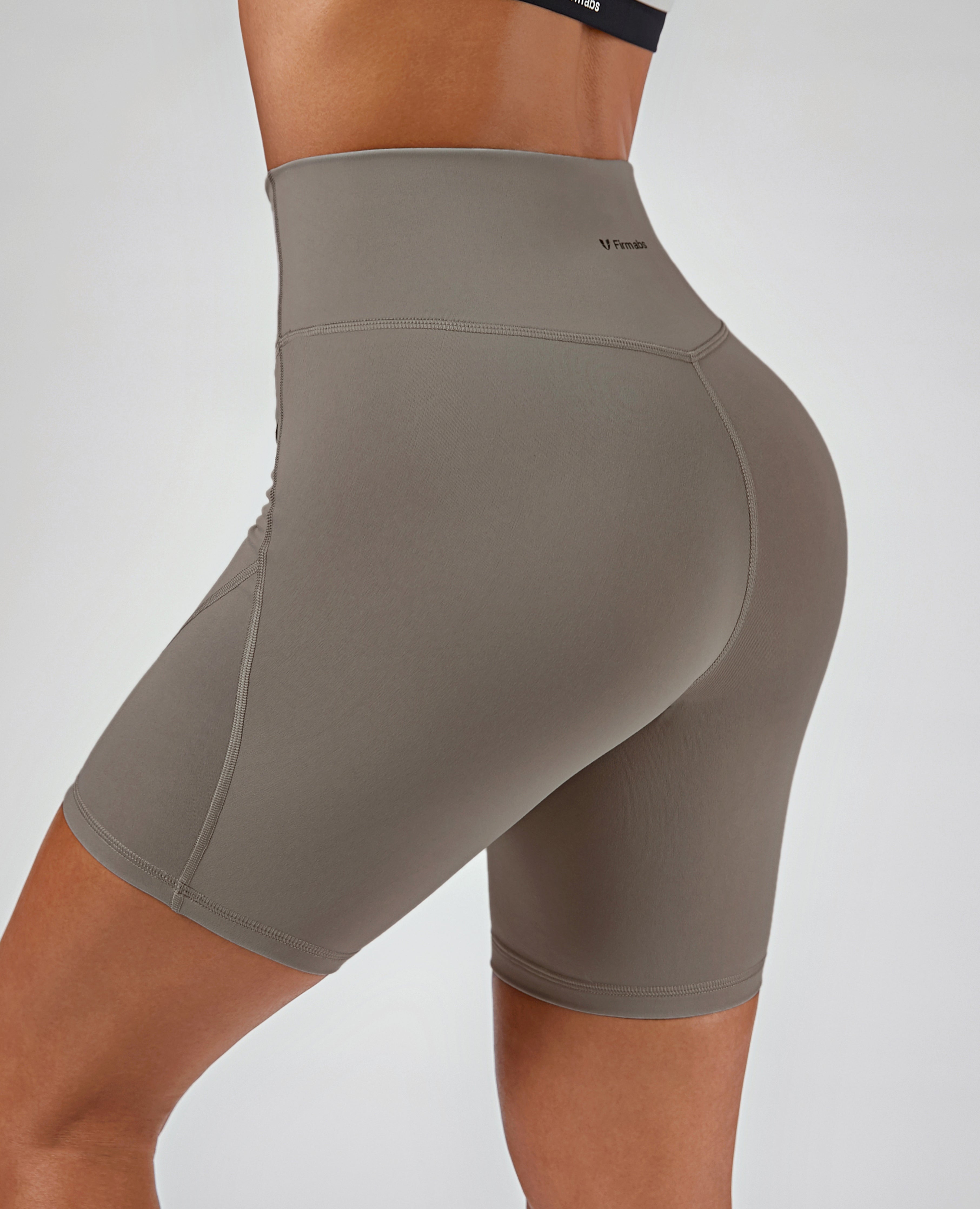 Power Gym Shorts – Grau