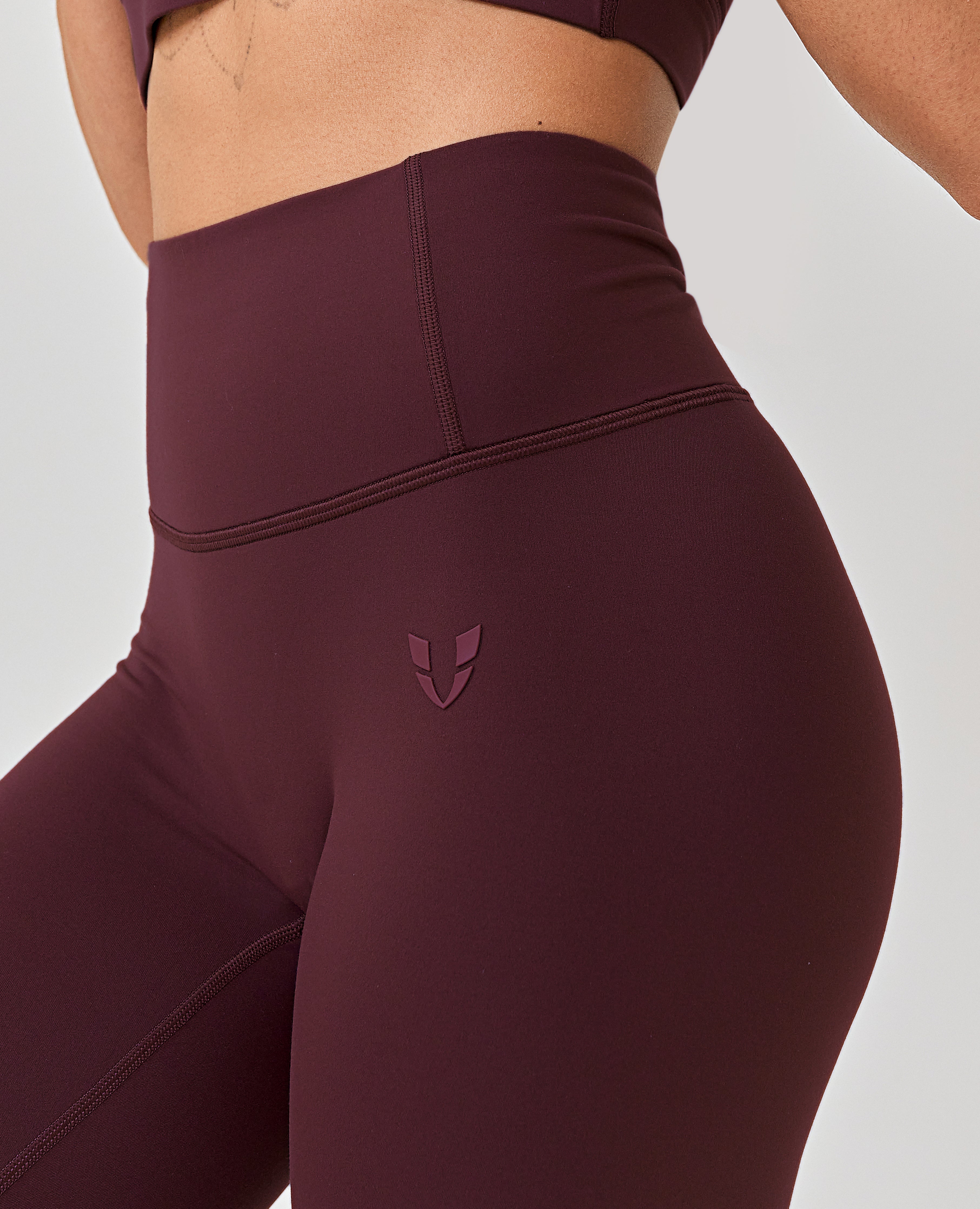 Nahtlose Scrunch-Butt-Leggings – Weinrot